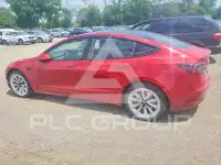 2022 Tesla Model 3 фото