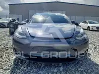 2022 Tesla Model 3 фото