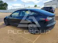 2022 Tesla Model 3 фото