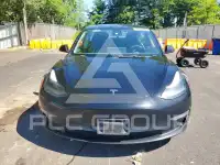 2022 Tesla Model 3 photo