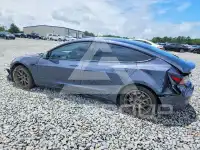 2022 Tesla Model 3 фото