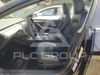 2022 Tesla Model 3 photo