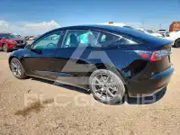 2022 Tesla Model 3 фото