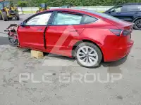 2022 Tesla Model 3 фото