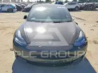 2022 Tesla Model 3 фото