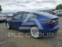 2022 Tesla Model 3 фото
