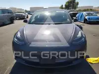2022 Tesla Model 3 фото