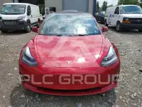 2022 Tesla Model 3 фото