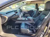2022 Tesla Model 3 фото