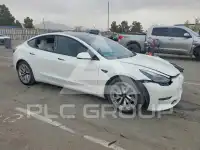 2022 Tesla Model 3 photo