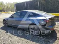 2022 Tesla Model 3 фото
