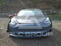2022 Tesla Model 3 фото