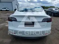 2022 Tesla Model 3 photo