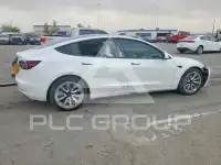 2022 Tesla Model 3 photo