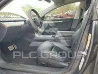 2022 Tesla Model 3 фото