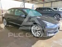 2022 Tesla Model 3 фото