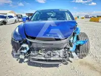 2022 Tesla Model 3 фото