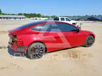 2022 Tesla Model 3 фото