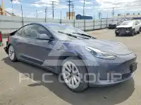 2022 Tesla Model 3 фото