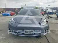 2022 Tesla Model 3 photo