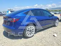 2022 Tesla Model 3 photo
