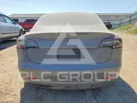 2022 Tesla Model 3 photo