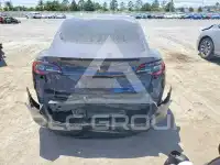 2022 Tesla Model 3 фото