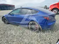 2022 Tesla Model 3 фото