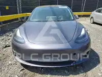 2022 Tesla Model 3 фото
