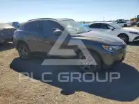 2022 Alfa Romeo Stelvio фото