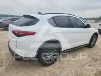 2022 Alfa Romeo Stelvio фото