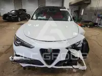 2022 Alfa Romeo Stelvio фото
