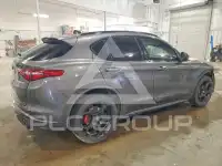 2022 Alfa Romeo Stelvio фото