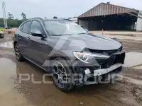 2022 Alfa Romeo Stelvio фото