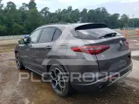 2022 Alfa Romeo Stelvio фото