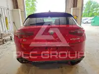 2022 Alfa Romeo Stelvio фото