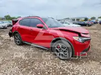 2022 Alfa Romeo Stelvio photo