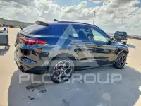2022 Alfa Romeo Stelvio фото