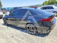2022 Alfa Romeo Giulia фото