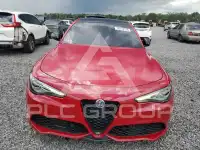 2022 Alfa Romeo Giulia фото