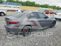 2022 Alfa Romeo Giulia фото