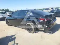 2022 Lexus ES photo