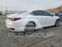 2022 Lexus ES300 фото