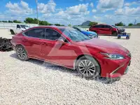 2022 Lexus ES300 фото
