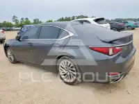 2022 Lexus ES350 photo
