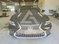 2022 Lexus ES350 photo