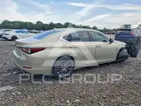 2022 Lexus ES350 photo