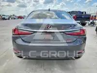 2022 Lexus ES350 фото