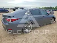 2022 Lexus ES350 photo