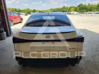 2022 Lexus IS фото